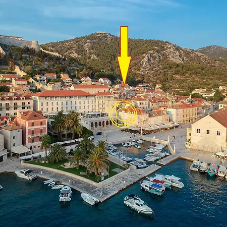 Clock Tower Apartment - Zf Hvar Center Hvar Town Extérieur photo